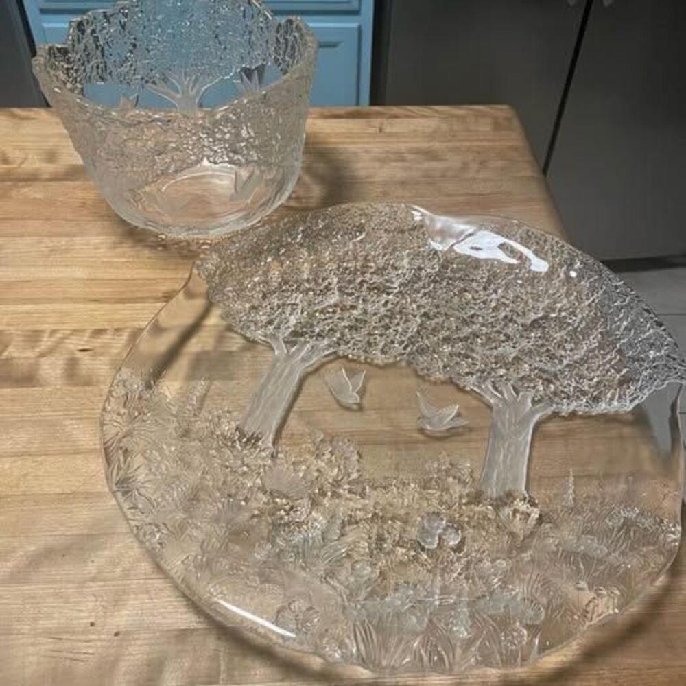 Embossed Mikasa Glass Tree and Bird Bowl and Platter Set